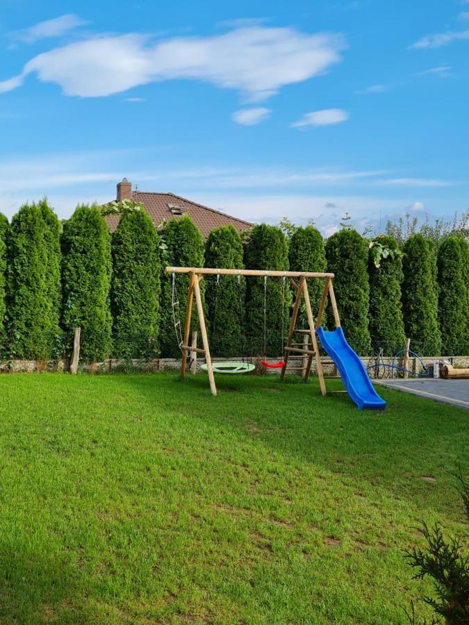 Villa Sloneczny Zakatek Lubrza  Esterno foto